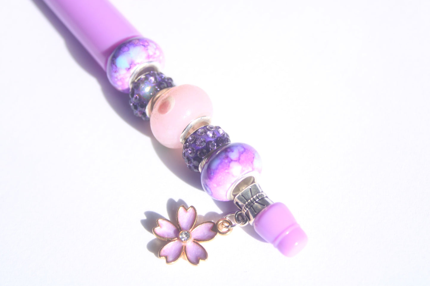 Peaceful Flower Beaded Pen